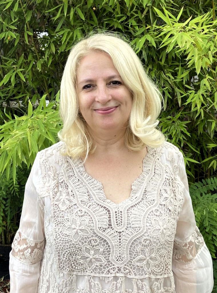 CAMELIA ILEANA ȚÎRLESCU